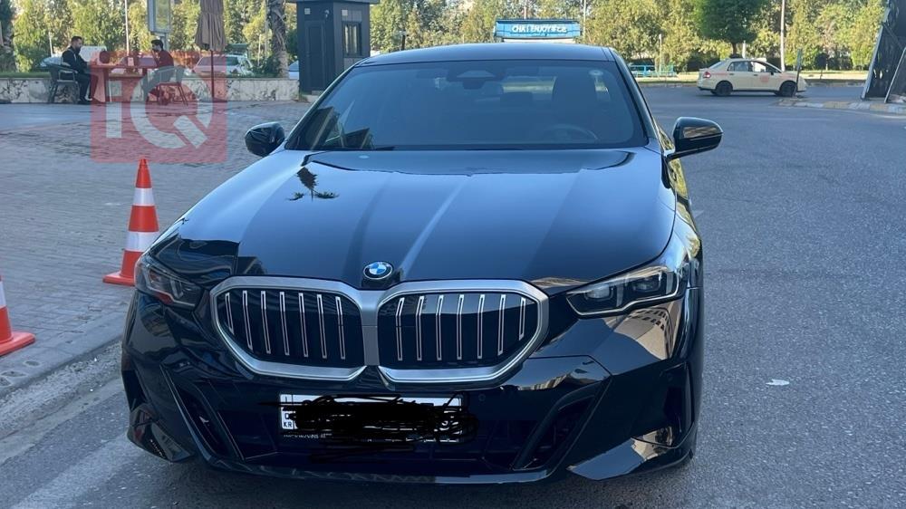 بی ئێم دەبڵیو سیریەس 5